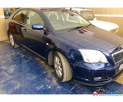 Toyota AVENSIS 2005