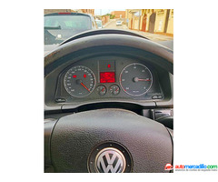 Volkswagen GOLF V 2008