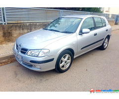 Nissan Almera 2000