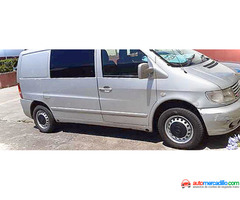 Mercedes Mixta De 6 Plazas 122 Cc Cc 2002