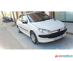 Peugeot 206 1.4 Hdi 70 Cv 1.4 Hdi 2003