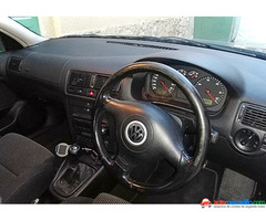 Volkswagen Golf 2000