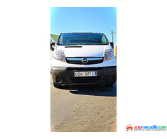 Opel Vivaro 2.0 2.0 2011