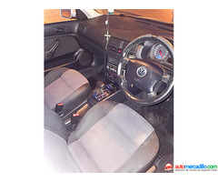 Volkswagen Golf 2002