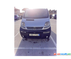 Opel Vivaro 2005