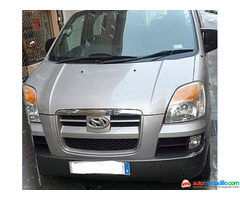 Hyundai H1 2005