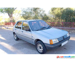 Peugeot 205 1986