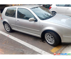 Volkswagen Golf 2000