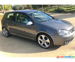 Volkswagen Golf 2004