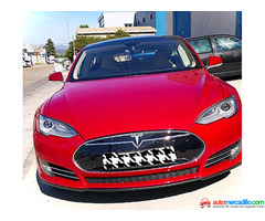 Tesla Model S 85 2014