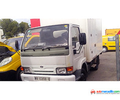 Nissan. Cabstar 1999