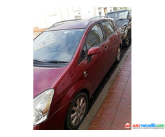 Toyota Verso 2004