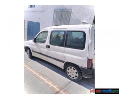 Peugeot Parner 2002