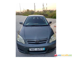 Toyota COROLLA   del 2004