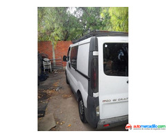 Opel Vivaro 2005