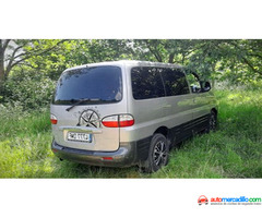 Hyundai H1   2005