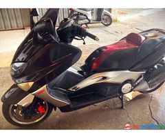 Yamaha T-max