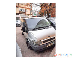 Ford Transit   2004