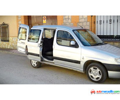 Peugeot Partner. 1.9, D. Combi Space, 80 Cv   2003