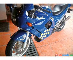 Suzuki Gsx 750 F   1990