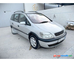 Opel Zafira del 2002