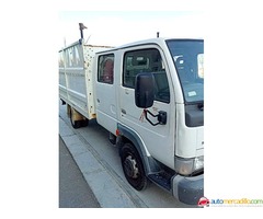 Nissan NISSAN CABSTAR 6 PLAZAS del
