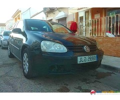 Volkswagen GOLF V 2004
