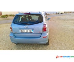 Toyota COROLLA VERSO 2.0D4D 7PLZ 2.0 2004