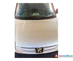 Peugeot PARTNER 2005