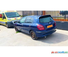 Nissan ALMERA 2.2 DI 2.2 2001